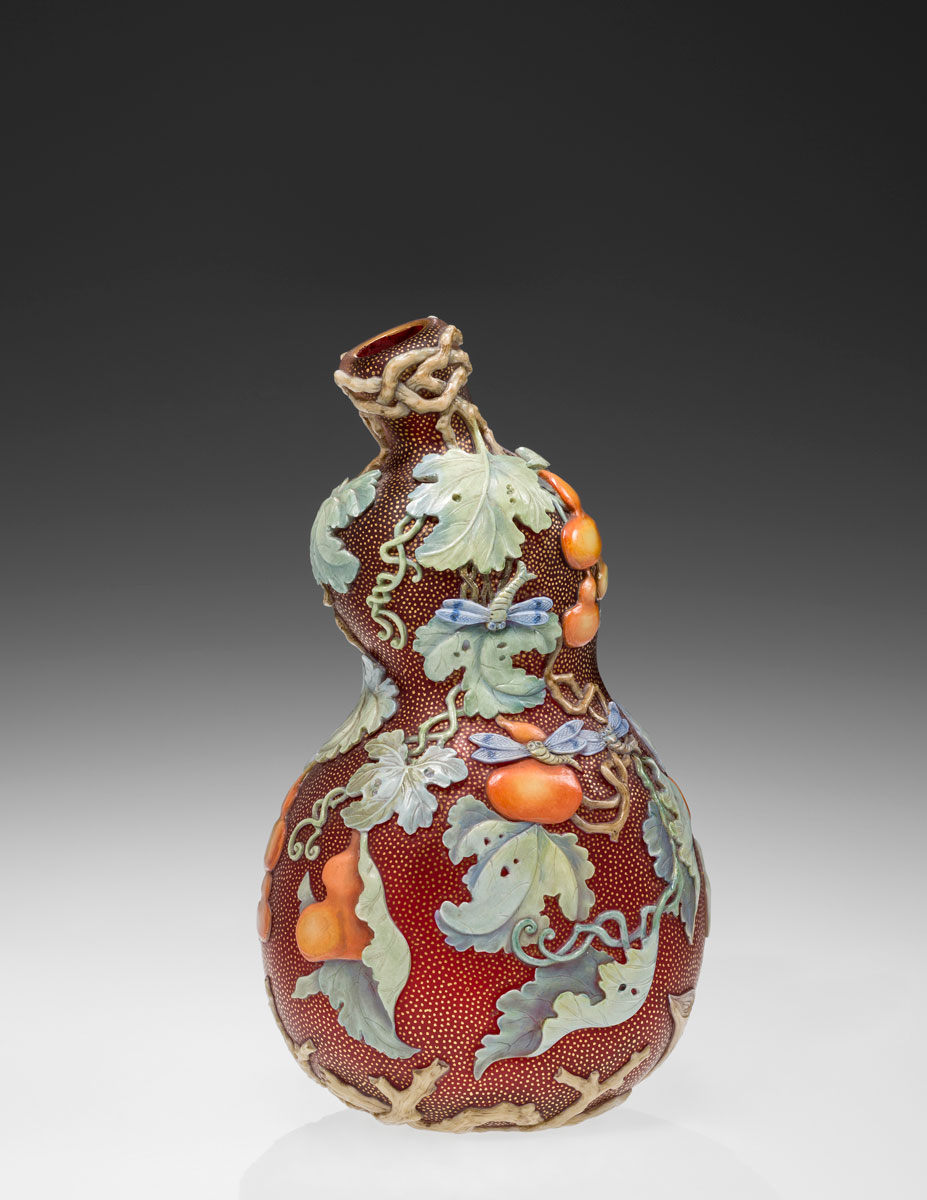 Gourd-shaped vase